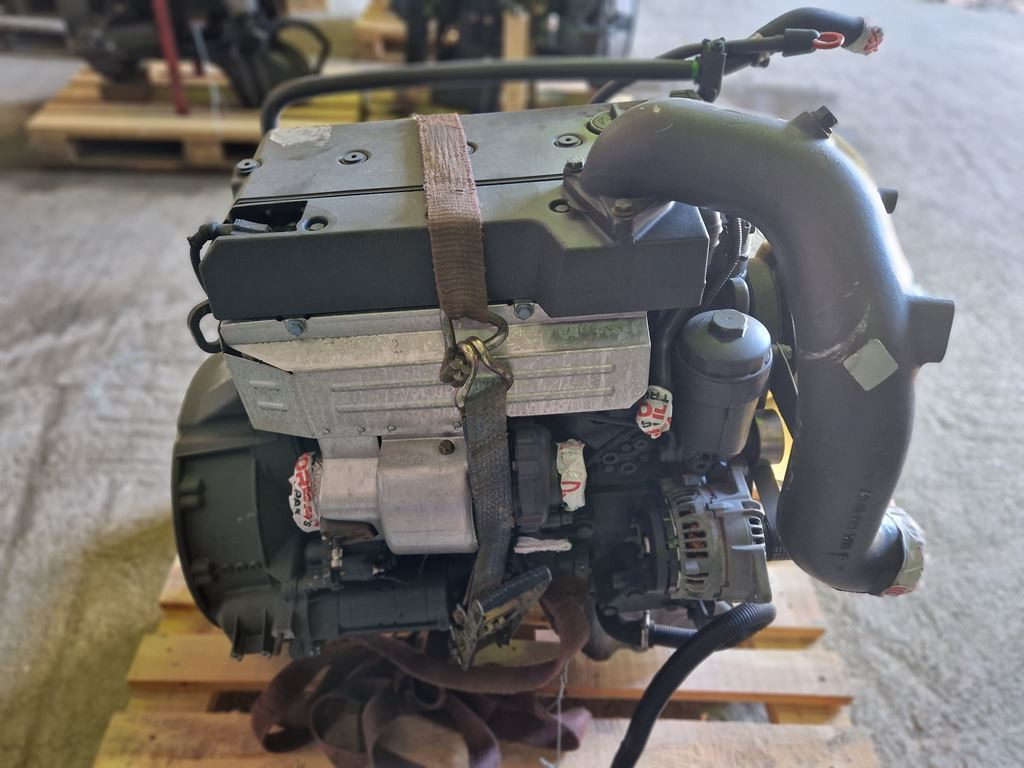 MERCEDES-BENZ VARIO EURO 3 - Moteur pour Camion: photos 5 MERCEDES-BENZ VARIO EURO 3 - Moteur pour Camion: photos 5