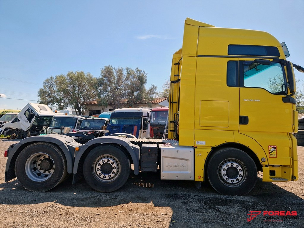 MAN TGX 26.500 6X2 EURO 6C – FOR SPARE PARTS - Tracteur routier: photos 4 MAN TGX 26.500 6X2 EURO 6C – FOR SPARE PARTS - Tracteur routier: photos 4