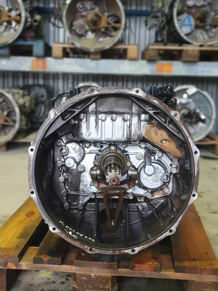 ZF ASTRONIC 12 AS 2301 IT FOR MAN - WITH INTARDER - Boîte de vitesse pour Camion: photos 2 ZF ASTRONIC 12 AS 2301 IT FOR MAN - WITH INTARDER - Boîte de vitesse pour Camion: photos 2