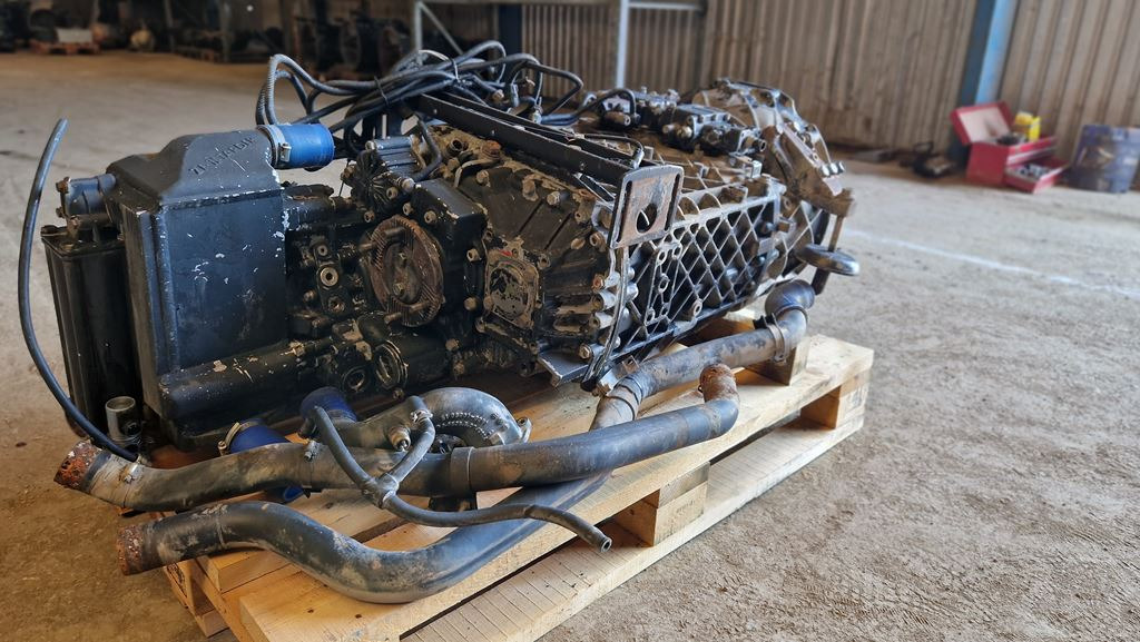 ZF ECOSPLIT 16S 221 WITH INTARDER FOR MAN - Boîte de vitesse pour Camion: photos 2 ZF ECOSPLIT 16S 221 WITH INTARDER FOR MAN - Boîte de vitesse pour Camion: photos 2