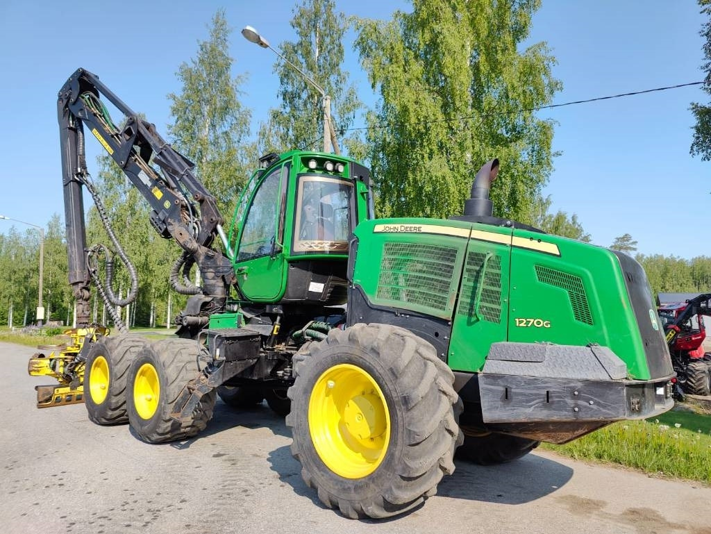 John Deere 1270 G - Abatteuse: photos 3 John Deere 1270 G - Abatteuse: photos 3