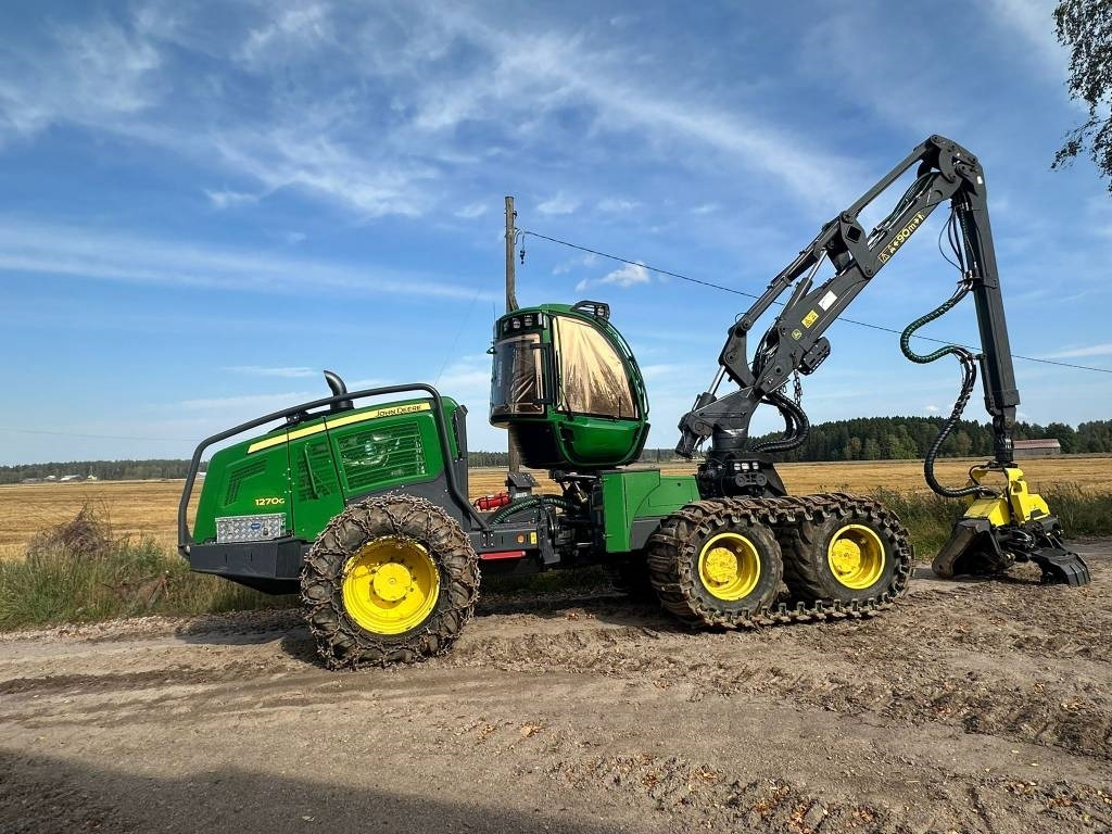John Deere 1270 G - Abatteuse: photos 3 John Deere 1270 G - Abatteuse: photos 3