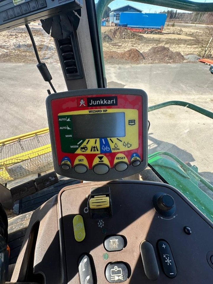 Ensileuse John Deere 7200: photos 11 Ensileuse John Deere 7200: photos 11