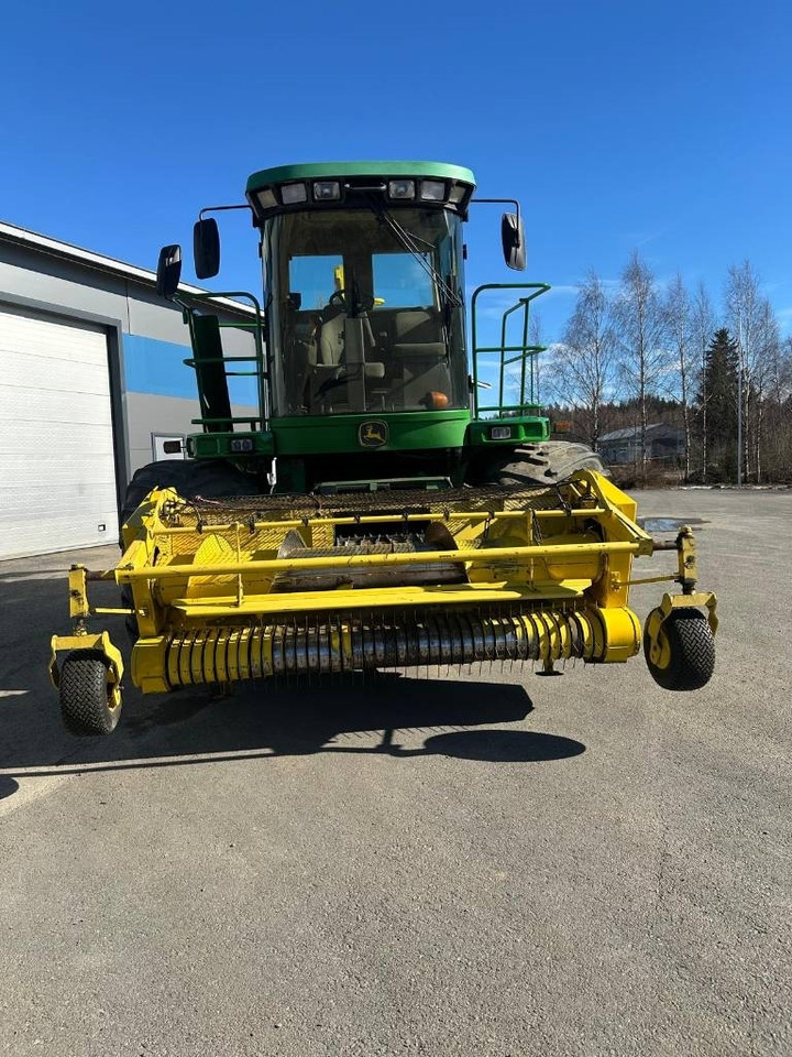 Ensileuse John Deere 7200: photos 7 Ensileuse John Deere 7200: photos 7