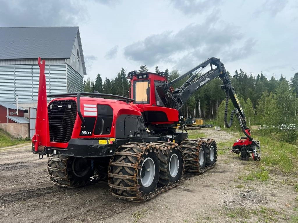 Komatsu 951 XC - Abatteuse: photos 5 Komatsu 951 XC - Abatteuse: photos 5