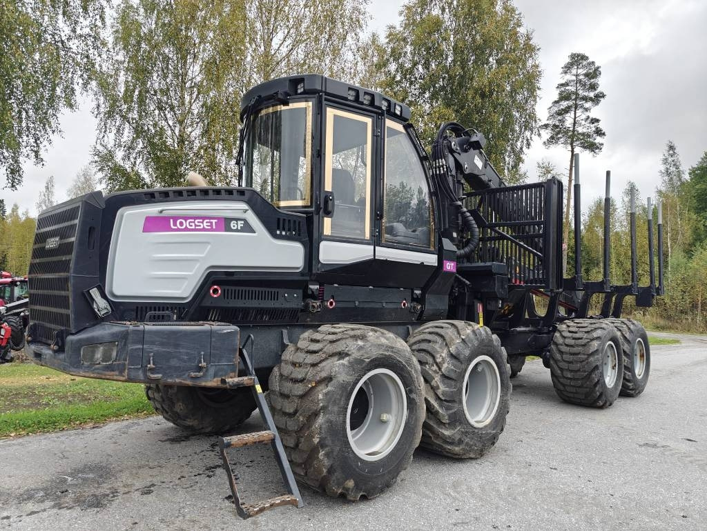 Logset 6 F GT  - Porteur: photos 1 Logset 6 F GT  - Porteur: photos 1