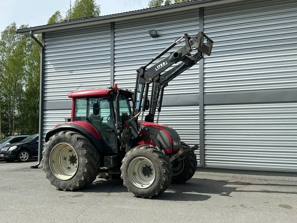 Valtra C 150 - Tracteur agricole: photos 5 Valtra C 150 - Tracteur agricole: photos 5