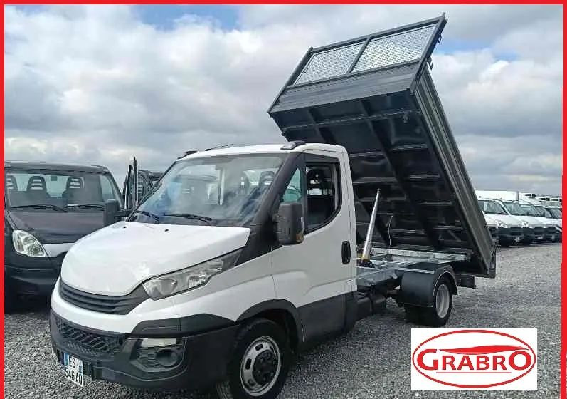Iveco DAILY 35C14, 35C13, 35C12, 35C15 - Utilitaire benne: photos 3 Iveco DAILY 35C14, 35C13, 35C12, 35C15 - Utilitaire benne: photos 3