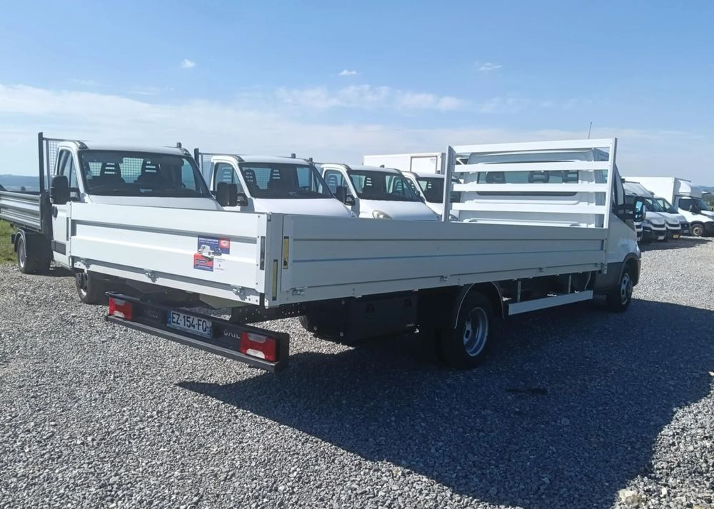 Utilitaire plateau Iveco DAILY 35C14, 35C13, 35C15, 35C12: photos 7