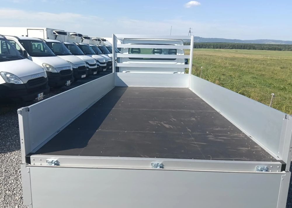 Utilitaire plateau Iveco DAILY 35C14, 35C13, 35C15, 35C12: photos 10