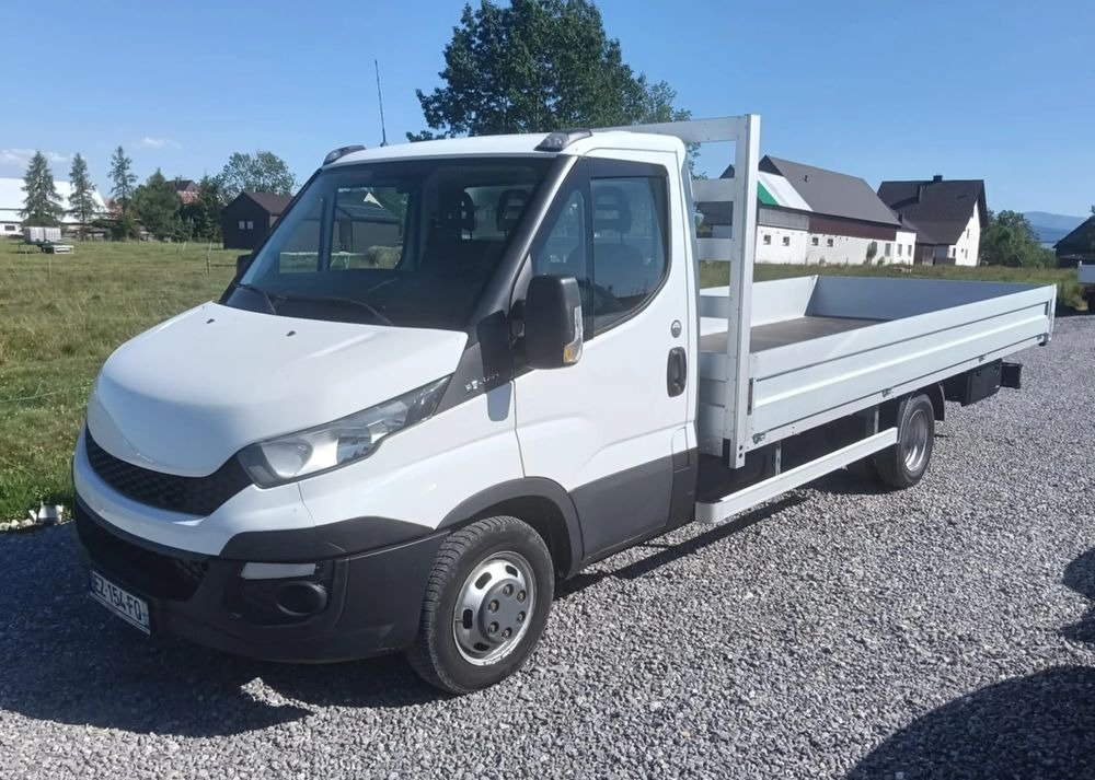 Utilitaire plateau Iveco DAILY 35C14, 35C13, 35C15, 35C12: photos 6