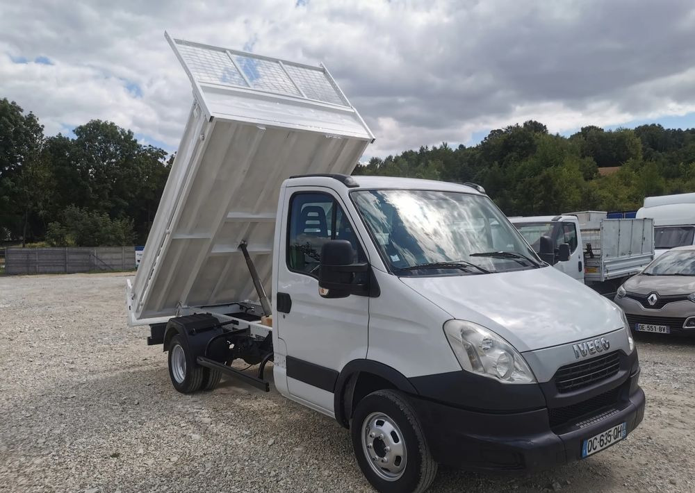 Iveco Daily 35C11 Kiper wywrotka Hak Bliźniak sprowadzony 35C12 - Utilitaire benne: photos 3 Iveco Daily 35C11 Kiper wywrotka Hak Bliźniak sprowadzony 35C12 - Utilitaire benne: photos 3