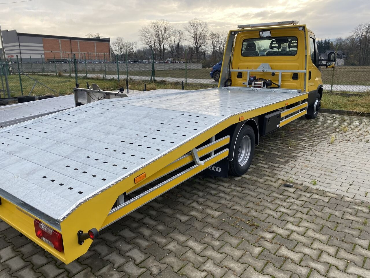 IVECO IVECO DAILY 70C18 laweta Hi-Matic - Remorqueuse: photos 4 IVECO IVECO DAILY 70C18 laweta Hi-Matic - Remorqueuse: photos 4