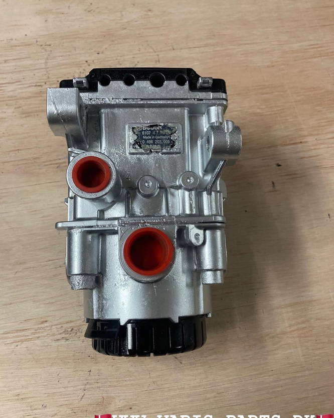 Scania EBS Modulator 1405606 - Pièces de frein pour Camion: photos 1 Scania EBS Modulator 1405606 - Pièces de frein pour Camion: photos 1