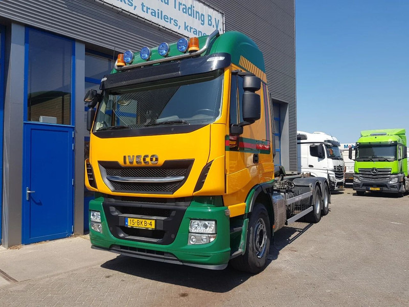 Iveco Stralis 460 AS260Y Haakarm 217.000 KM - Camion ampliroll: photos 2 Iveco Stralis 460 AS260Y Haakarm 217.000 KM - Camion ampliroll: photos 2