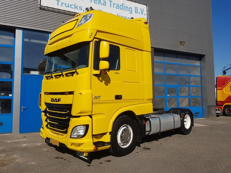 DAF XF 460 SSC Night Airco Special Interior 711 DKM - Tracteur routier: photos 2 DAF XF 460 SSC Night Airco Special Interior 711 DKM - Tracteur routier: photos 2