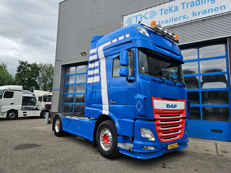 DAF XF 460 Special Lether Interior Navigatie Apk/TÜV Smart 2 tacho - Tracteur routier: photos 5 DAF XF 460 Special Lether Interior Navigatie Apk/TÜV Smart 2 tacho - Tracteur routier: photos 5