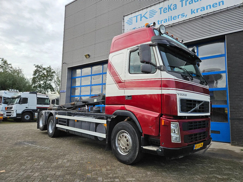 Volvo FH 520 6x2 old Tacho NCH Kabelsysteem Euro 3 - Camion - système de câble: photos 5 Volvo FH 520 6x2 old Tacho NCH Kabelsysteem Euro 3 - Camion - système de câble: photos 5