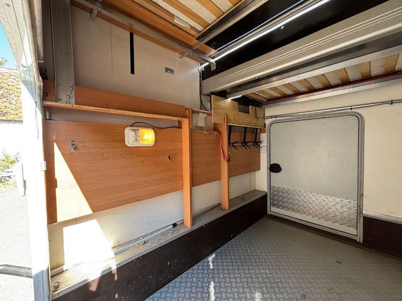 Fiat 244 KNAUS X244 - Camping-car intégral: photos 5 Fiat 244 KNAUS X244 - Camping-car intégral: photos 5