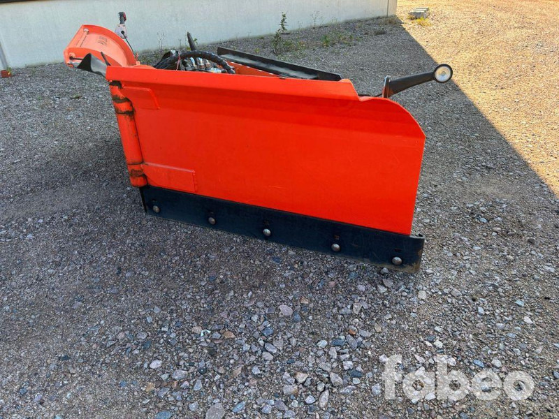 Pronar PUV-2600 - Engin de déneigement: photos 1 Pronar PUV-2600 - Engin de déneigement: photos 1