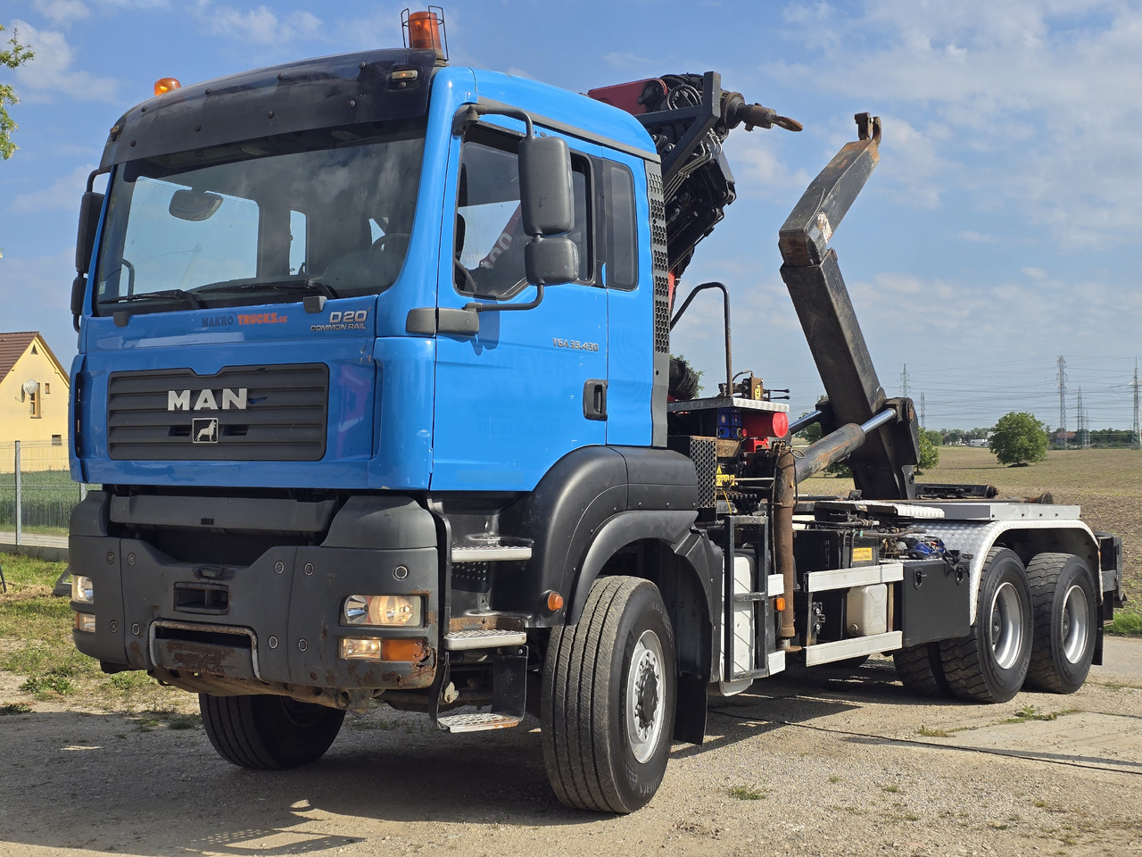 MAN TGA 33.430 6X6 / HMF 1823 K3+REM.CON./ HOOK SYSTEM 2x in stock - Camion ampliroll, Camion grue: photos 4 MAN TGA 33.430 6X6 / HMF 1823 K3+REM.CON./ HOOK SYSTEM 2x in stock - Camion ampliroll, Camion grue: photos 4