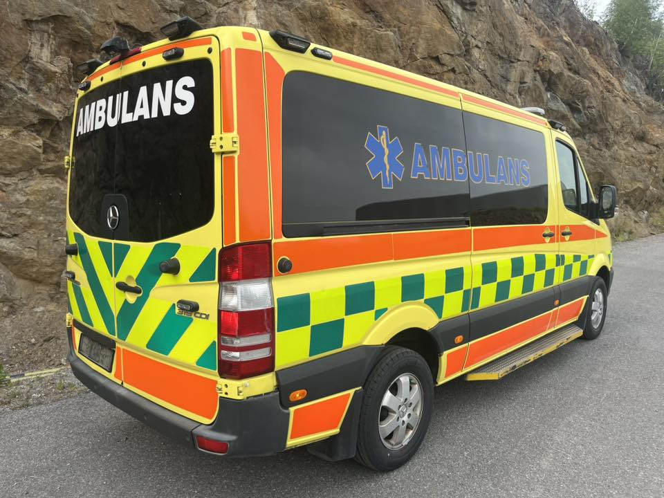 Ambulance MERCEDES-BENZ Sprinter 319 - AMBULANCE: photos 7