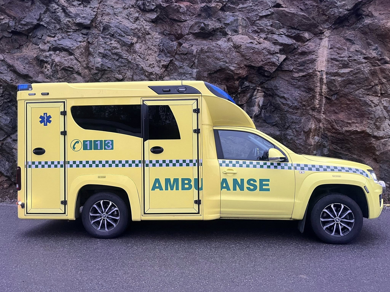 VOLKSWAGEN Amarok XL 4motion - SOLD/SÅLD !!! - Ambulance: photos 4 VOLKSWAGEN Amarok XL 4motion - SOLD/SÅLD !!! - Ambulance: photos 4