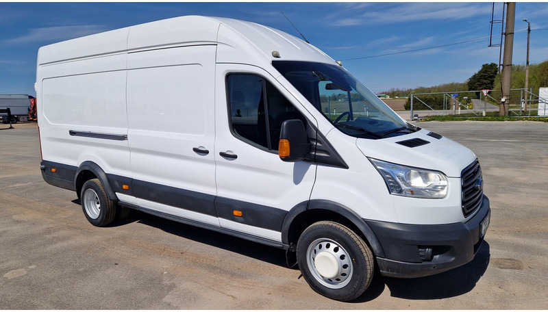 Ford Transit - Fourgon utilitaire: photos 2 Ford Transit - Fourgon utilitaire: photos 2