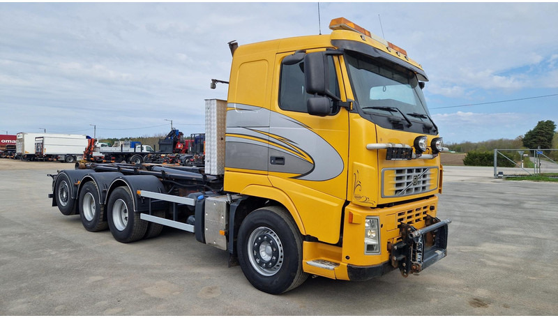 Volvo FH480 8X4*4 - Camion ampliroll: photos 2 Volvo FH480 8X4*4 - Camion ampliroll: photos 2