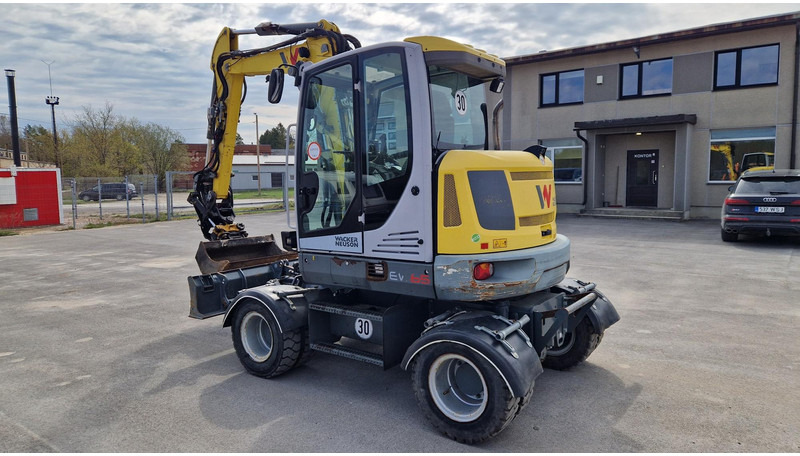 WACKER NEUSON EW65 - Pelle sur pneus: photos 4 WACKER NEUSON EW65 - Pelle sur pneus: photos 4