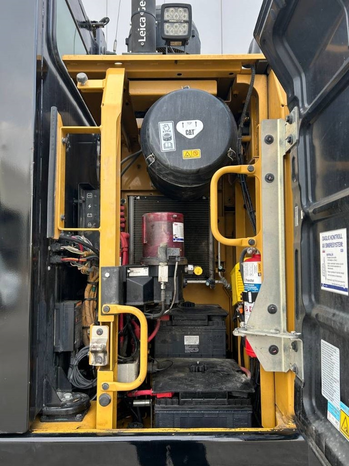 Pelle sur chenille CAT 330F L (Roto|GPS|2 buckets): photos 22