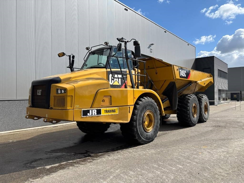 CAT 745 C - Tombereau articulé: photos 3 CAT 745 C - Tombereau articulé: photos 3