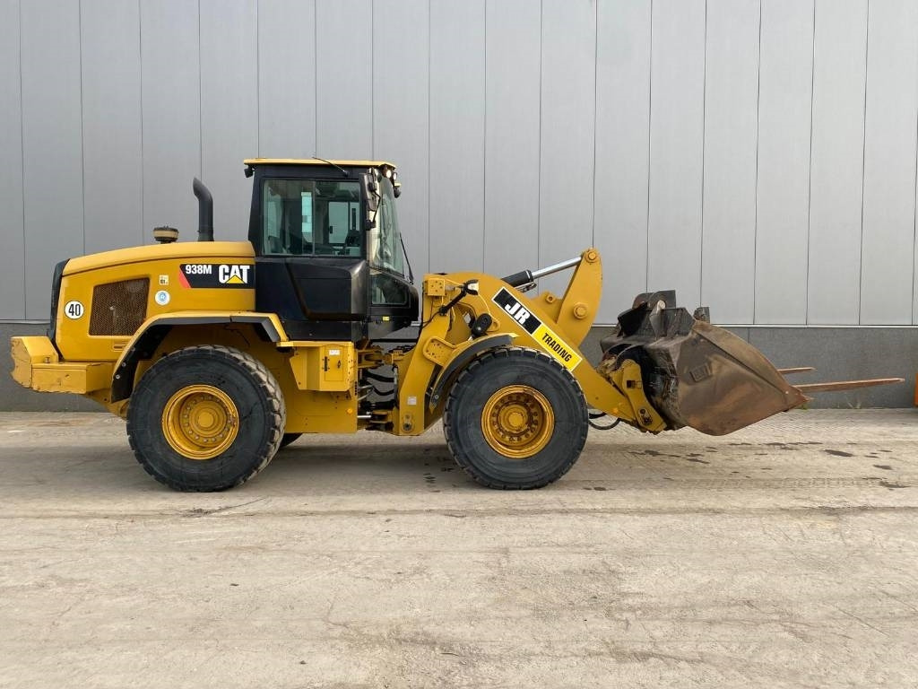 Chargeuse sur pneus CAT 938 M (Bucket + Forks): photos 6 Chargeuse sur pneus CAT 938 M (Bucket + Forks): photos 6