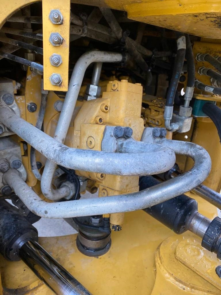 Chargeuse sur pneus CAT 938 M (Bucket + Forks): photos 22 Chargeuse sur pneus CAT 938 M (Bucket + Forks): photos 22