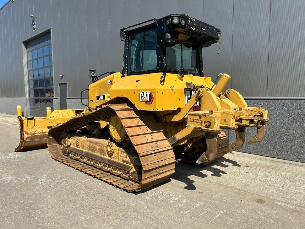 CAT D 5 LGP (new undercarriage + ripper) - Bulldozer: photos 3 CAT D 5 LGP (new undercarriage + ripper) - Bulldozer: photos 3