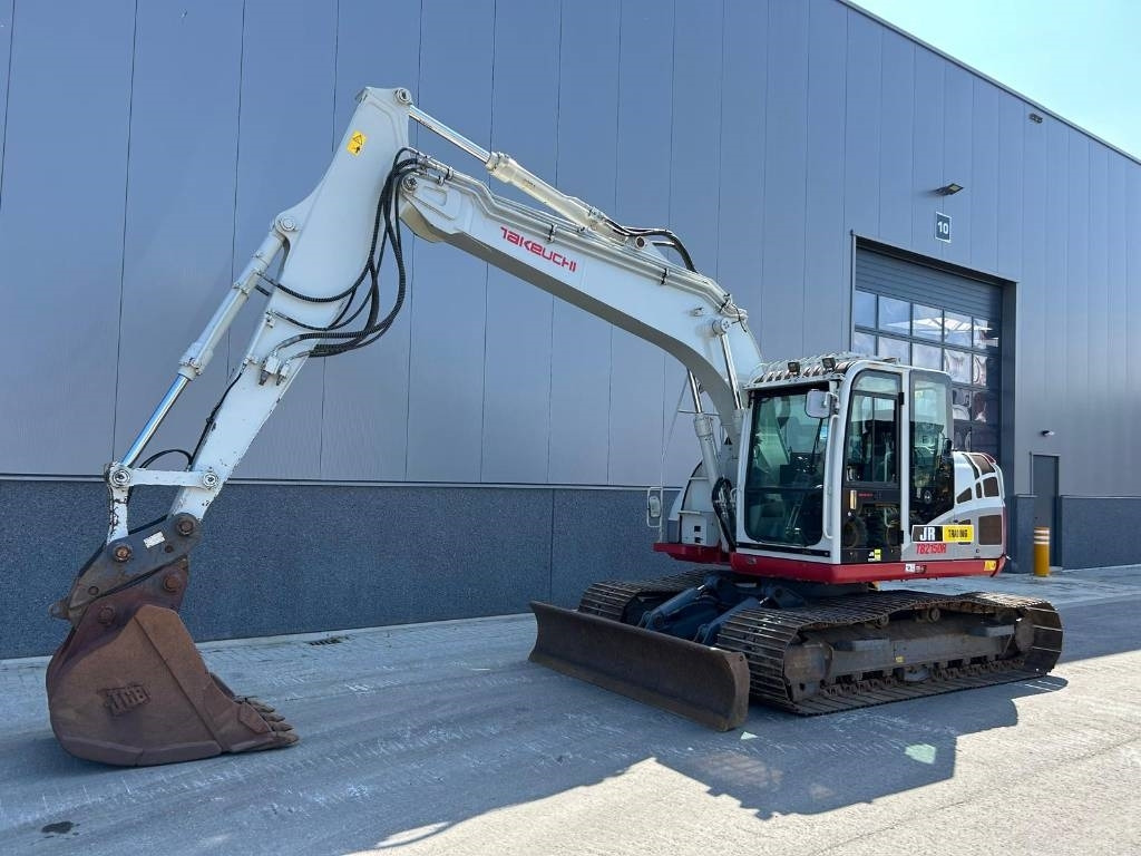 Takeuchi TB 2150 R  - Pelle sur chenille: photos 2 Takeuchi TB 2150 R  - Pelle sur chenille: photos 2