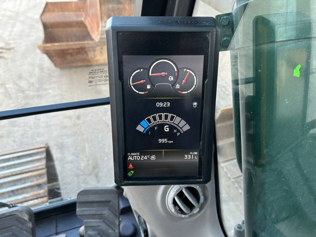 Pelle sur chenille Volvo EC 380 EL: photos 13