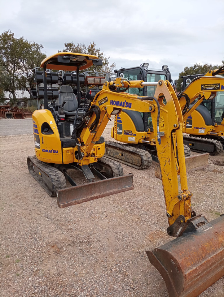 Komatsu PC24MR-5 (tettuccio) - Mini pelle: photos 2 Komatsu PC24MR-5 (tettuccio) - Mini pelle: photos 2