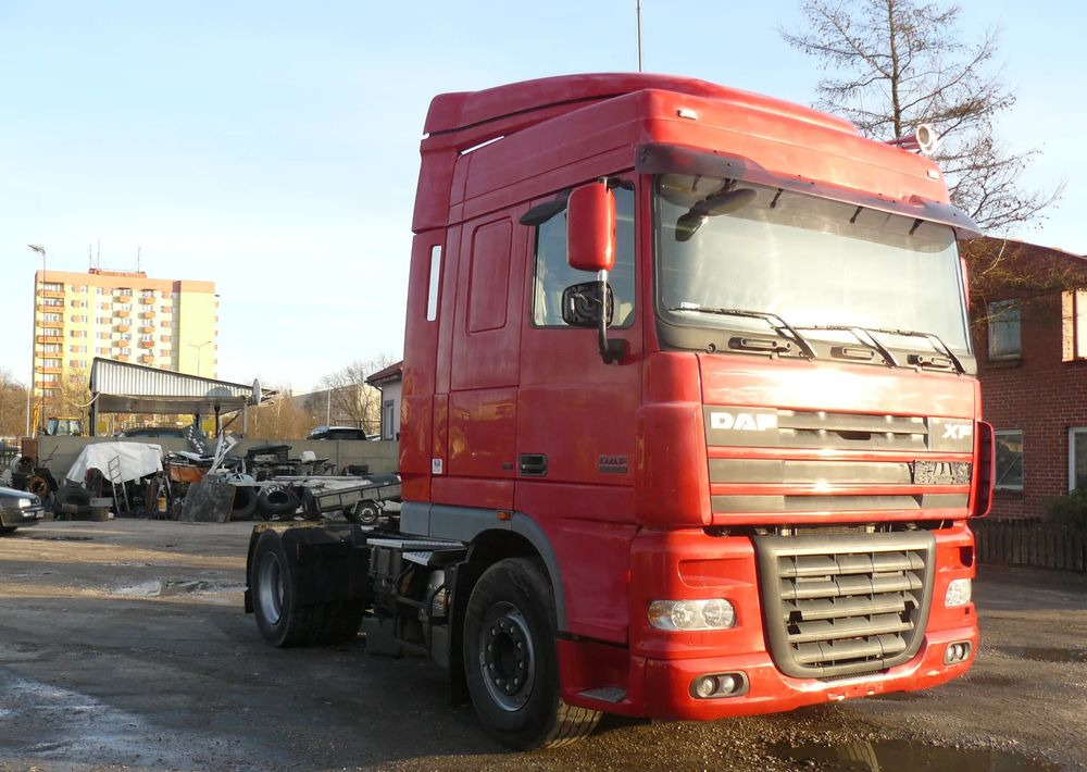 DAF xf 105 460 - Tracteur routier: photos 3 DAF xf 105 460 - Tracteur routier: photos 3