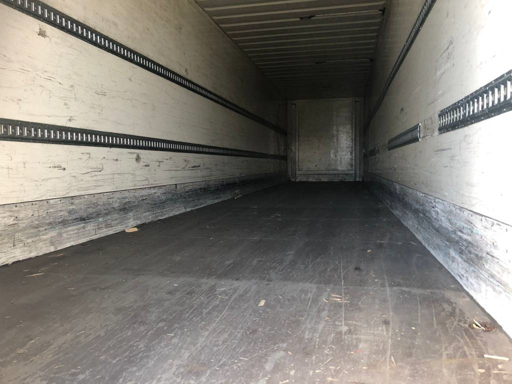 Krone 13,60m umpiputki vaikka varastoksi - Semi-remorque fourgon: photos 3 Krone 13,60m umpiputki vaikka varastoksi - Semi-remorque fourgon: photos 3