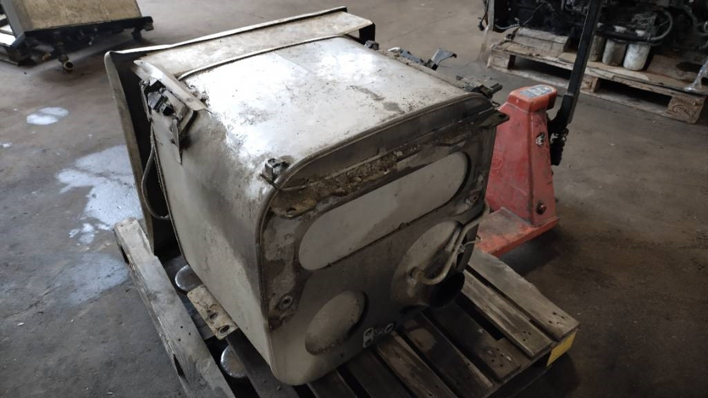 MAN Euro 6 katalysaattori - Moteur pour Camion: photos 4 MAN Euro 6 katalysaattori - Moteur pour Camion: photos 4