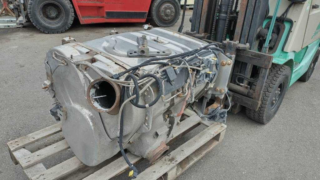 Scania R650 katalysaattori - Moteur pour Camion: photos 4 Scania R650 katalysaattori - Moteur pour Camion: photos 4