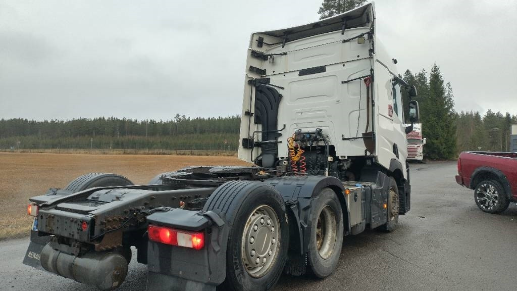 Renault T520 6x2 vetoauto - Tracteur routier: photos 5 Renault T520 6x2 vetoauto - Tracteur routier: photos 5