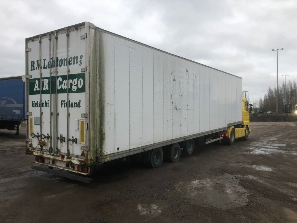 Van Hool pokattu megakärry,varastoksi - Semi-remorque fourgon: photos 2 Van Hool pokattu megakärry,varastoksi - Semi-remorque fourgon: photos 2