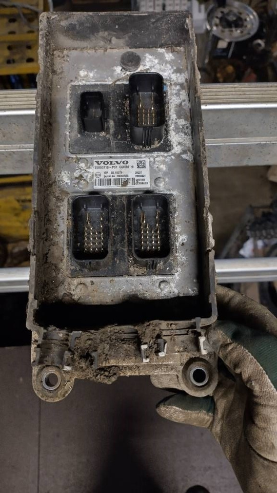 Volvo CCIOM - Système électrique pour Camion: photos 2 Volvo CCIOM - Système électrique pour Camion: photos 2