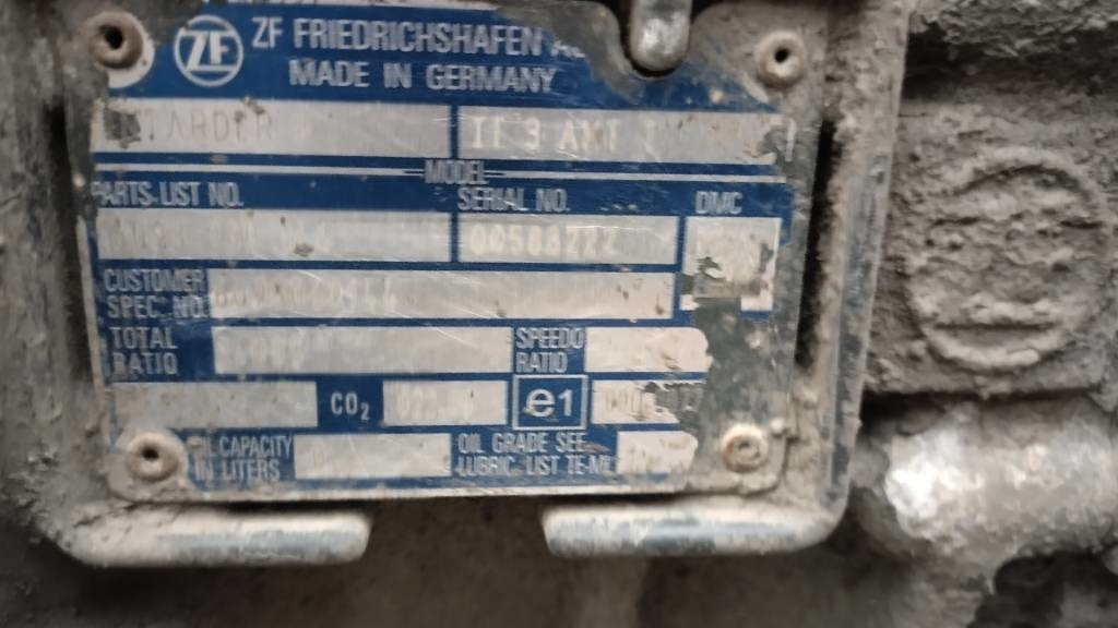 ZF Traxon 12 TX 2011 TO - Boîte de vitesse pour Camion: photos 4 ZF Traxon 12 TX 2011 TO - Boîte de vitesse pour Camion: photos 4