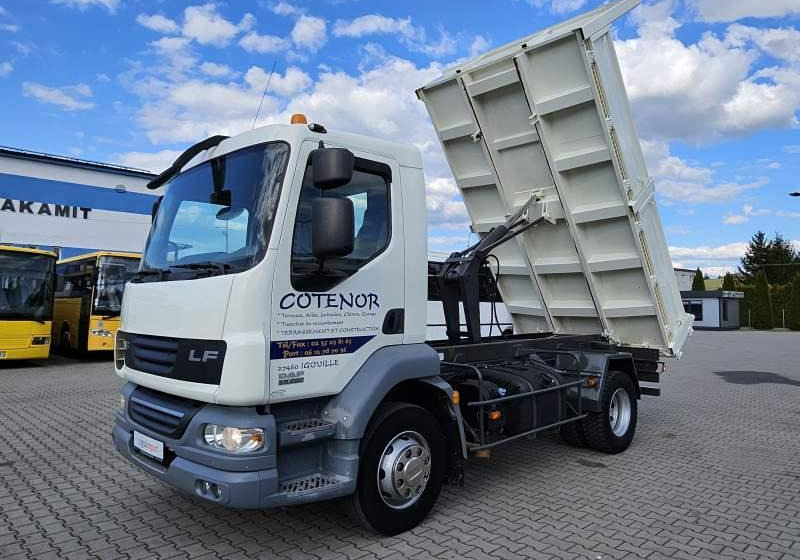 DAF LF 55.220 / SPROWADZONY Z FRANCJI / 119 000 KM - Camion benne: photos 1 DAF LF 55.220 / SPROWADZONY Z FRANCJI / 119 000 KM - Camion benne: photos 1