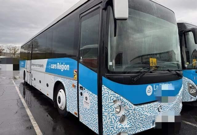 Irisbus EVADYS H / SPROWADZONY / MANUAL / EURO 5 - Bus interurbain: photos 1 Irisbus EVADYS H / SPROWADZONY / MANUAL / EURO 5 - Bus interurbain: photos 1