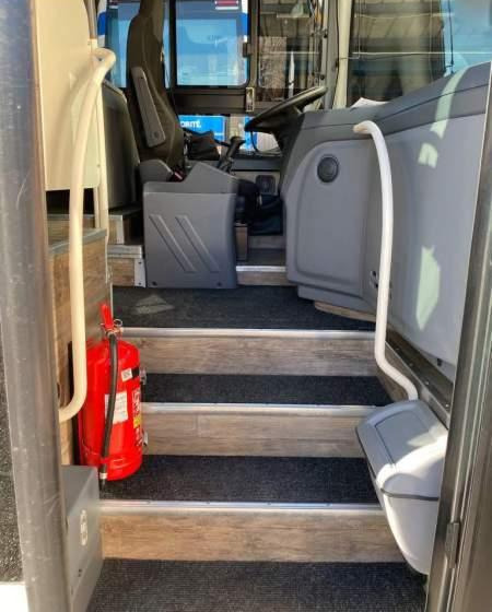 Iveco CROSSWAY/ DŁUGOŚĆ 10.70 M / MANUAL / EURO 6 - Bus interurbain: photos 3 Iveco CROSSWAY/ DŁUGOŚĆ 10.70 M / MANUAL / EURO 6 - Bus interurbain: photos 3