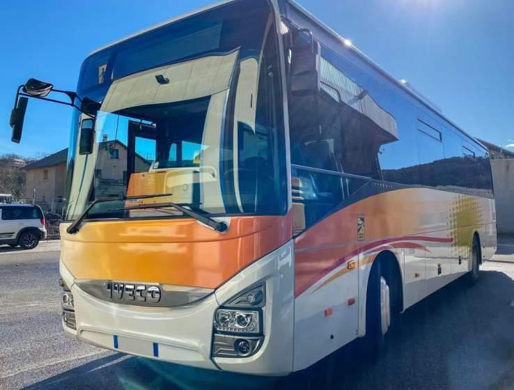 Iveco CROSSWAY/ DŁUGOŚĆ 10.70 M / MANUAL / EURO 6 - Bus interurbain: photos 1 Iveco CROSSWAY/ DŁUGOŚĆ 10.70 M / MANUAL / EURO 6 - Bus interurbain: photos 1